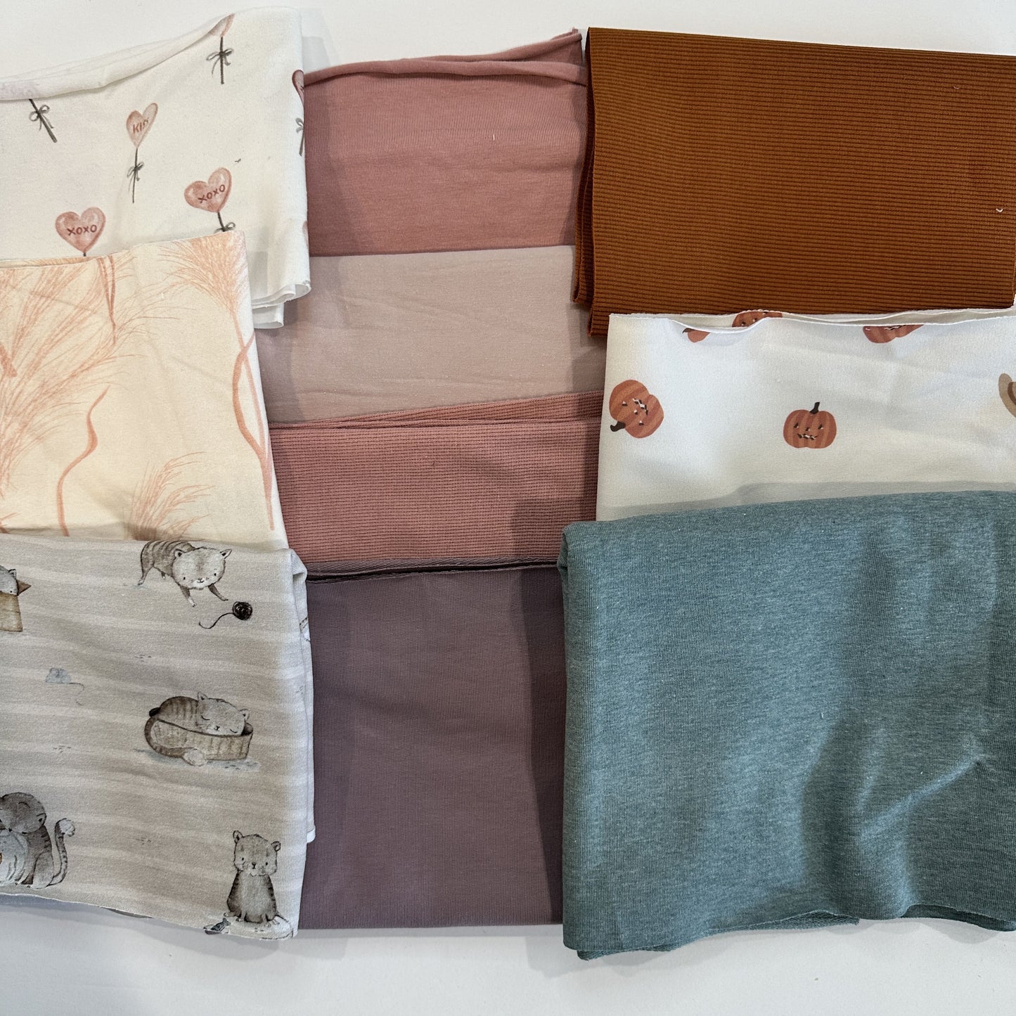 Two Pound Fabric Scrap Pack