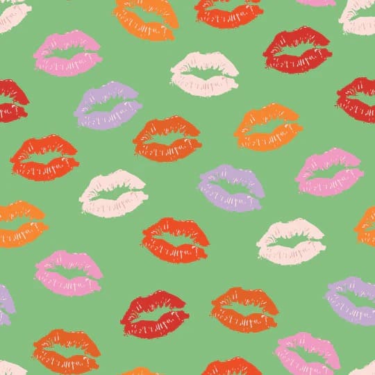 Lips In Pistachio